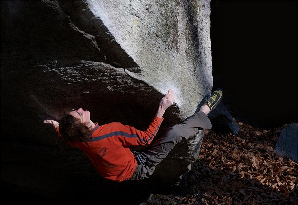 Adam Ondra proving he's a world class boulderer by flashing Confessions (Font 8B/+) in Switzerland  © Vojtech Vrzba / www.climb4fun.cz