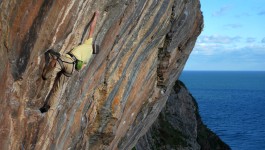 A link up of Postman Pat into Tuppence at F8a+