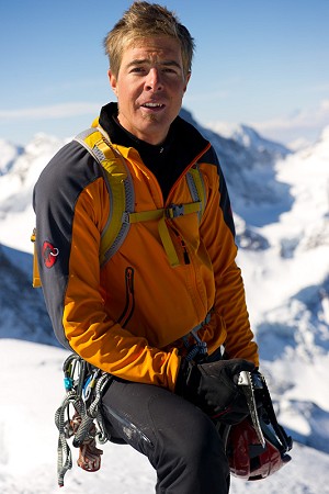 Dani Arnold on top of the Eiger 2011  © visualimpact.ch | Thomas Ulrich