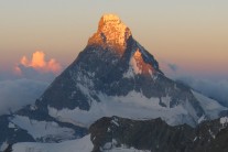 Matterhorn at sunrise from Zinal Rothorn