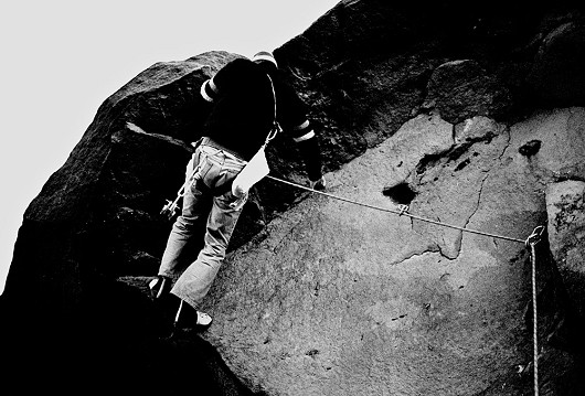 Encore, Almscliff 1979. Paul Ingham climbing.  © Tony Marr