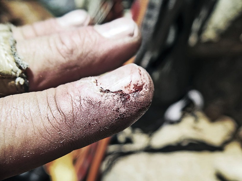 From your fingers to your feet, big walling hurts. Are you tough enough?  © Andy Kirkpatrick