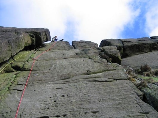 Andy waiting to belay me on Karabiner Chimney. That top groove is a bit of a graunch!  © Richard Horn