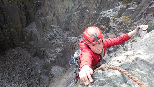 Top of pitch 5 on the first ascent of the Longest Sport Route in the UK   © Sl@te Head