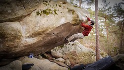 Kevin Lopata on Jour de chasse, ~8C, Recloses, Fontainebleau  © Lopata coll.
