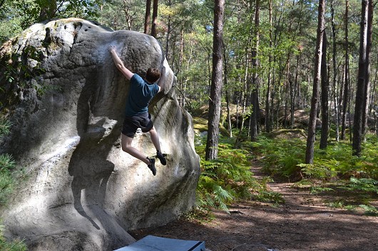 Catching the compression dyno on the brilliant Cannonball 7B  © The Wheel Thing