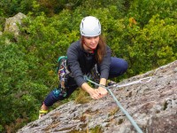 Johanna seconding Brown Slabs Direct and making the moves look way more stylish than Jake did