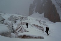 Across the Glacier gu Géant